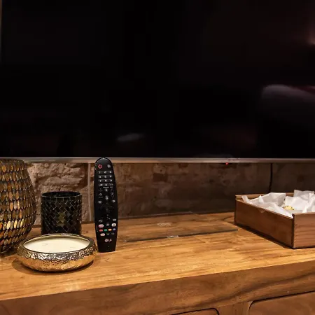 Apartamento Casa Palacio Rodrigo De La Fuente By David - Seis De Lujo -