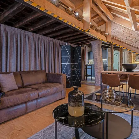 Apartamento Casa Palacio Rodrigo De La Fuente By David - Seis De Lujo -