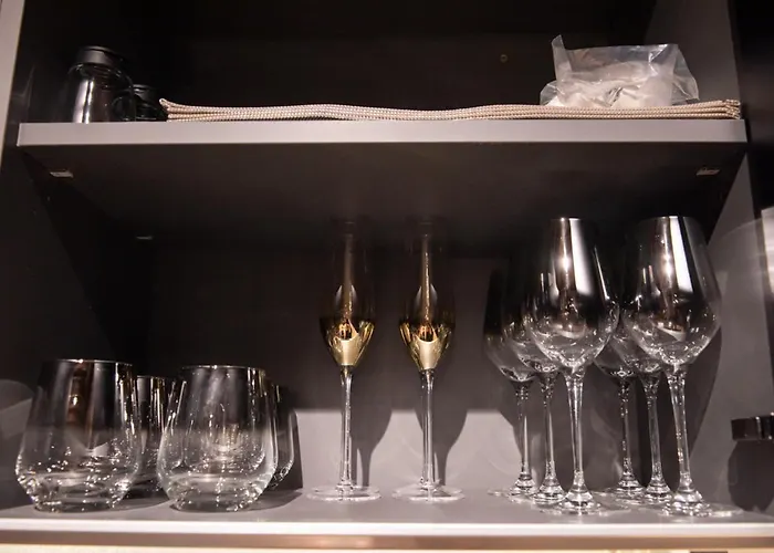 Lägenhet Casa Palacio Rodrigo De La Fuente By Principe David - Seis De Lujo - *